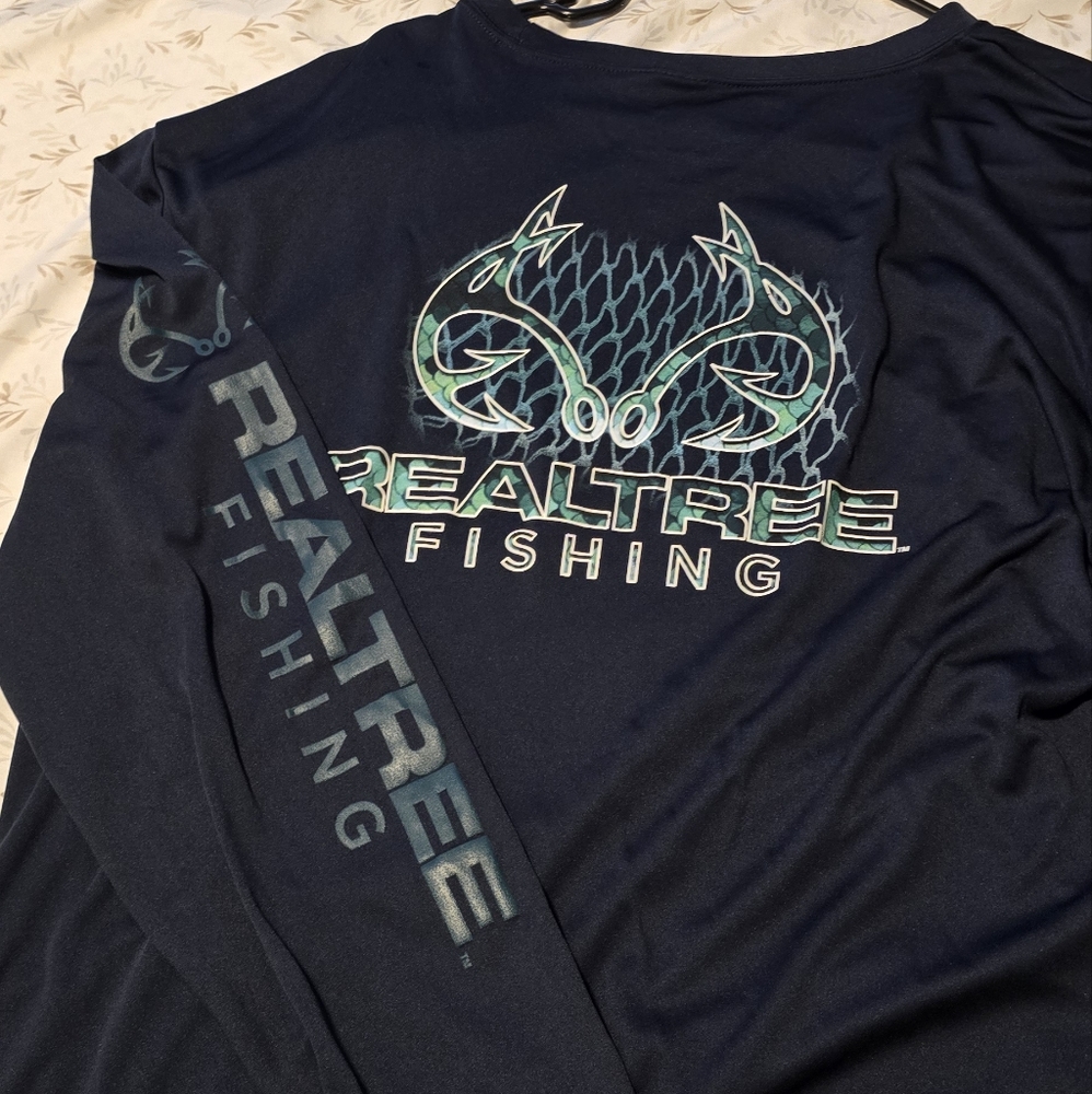 Realtree Fishing Navy Long Sleeve Shirt